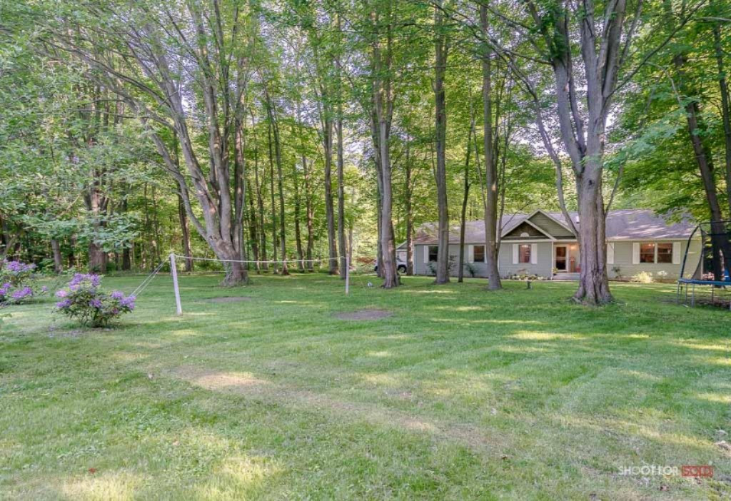 16123 Timber Ridge Pass Nunica, MI 49448 - Photo 4 of 46 16123TimberridgePass004 LoRes