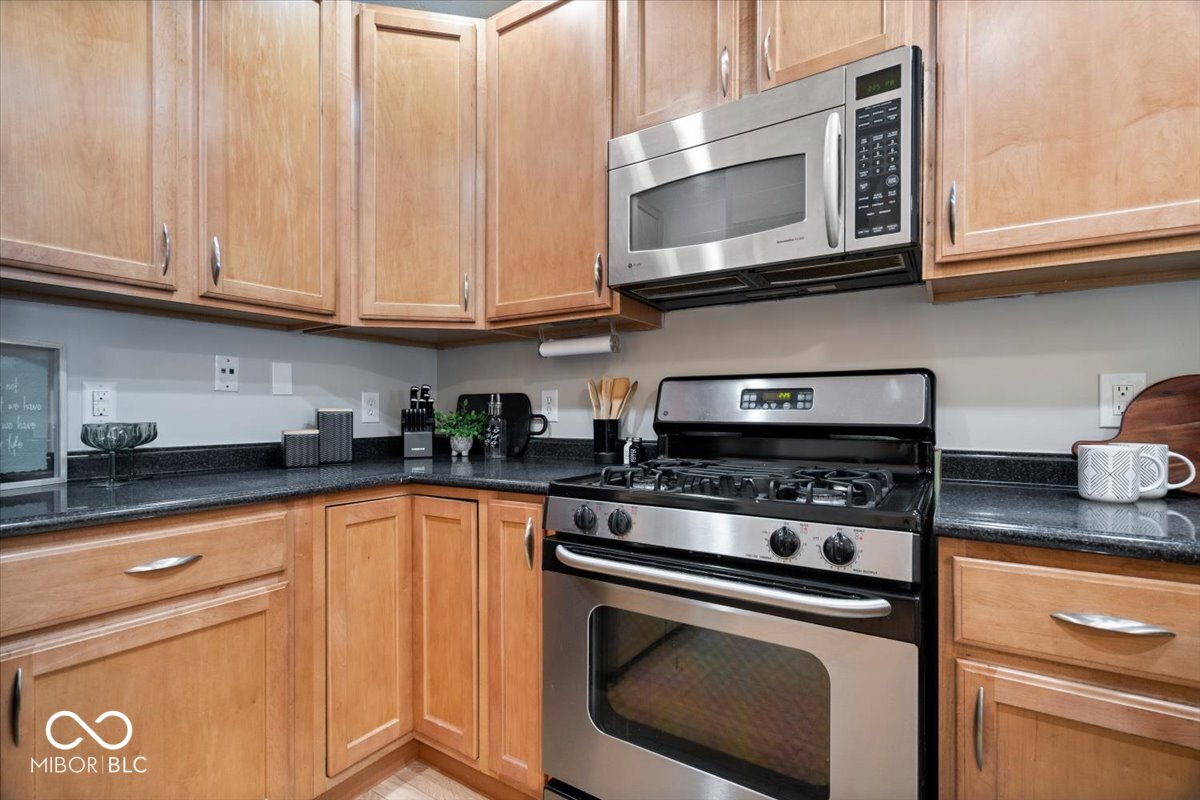 1117 Reserve Way Indianapolis, IN 46220 - Photo 13 of 30