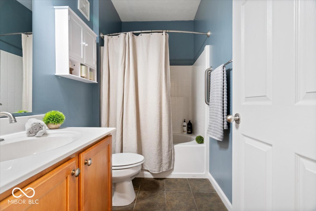 1117 Reserve Way Indianapolis, IN 46220 - Photo 19 of 30