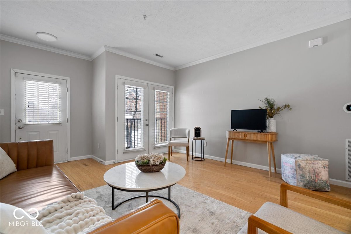 1117 Reserve Way Indianapolis, IN 46220 - Photo 4 of 30