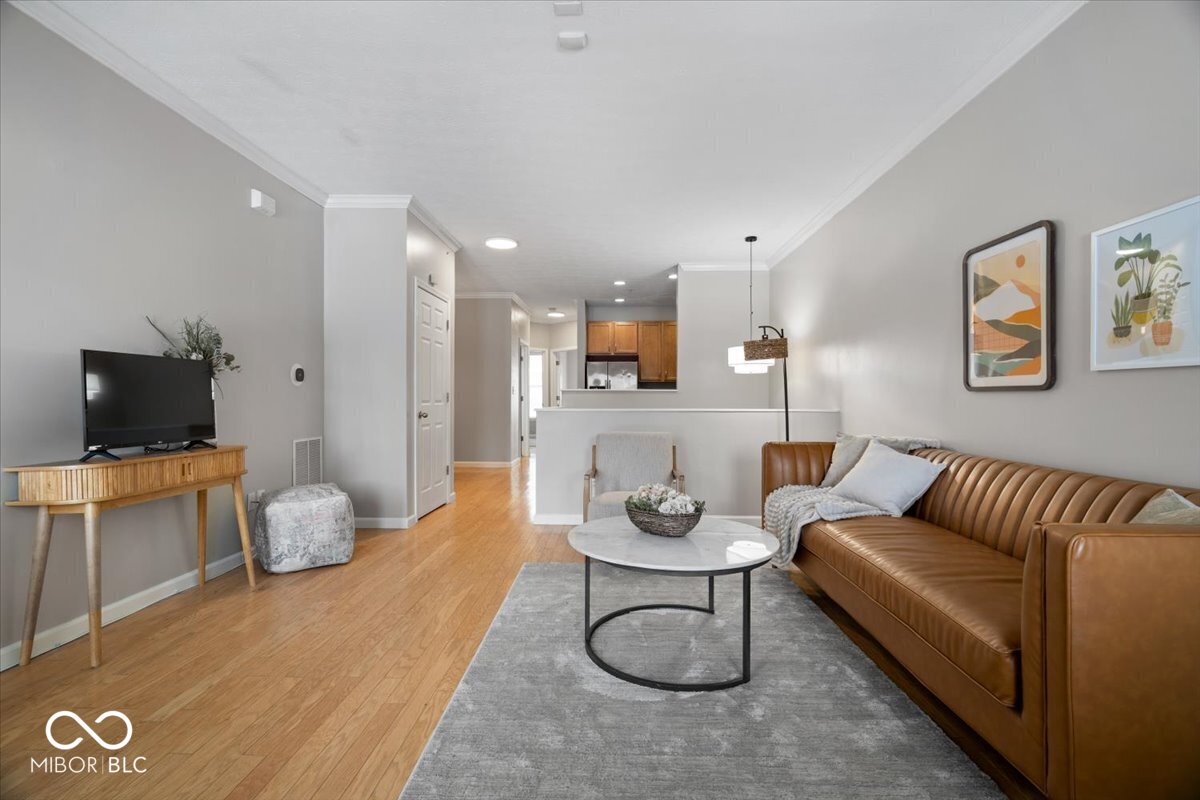 1117 Reserve Way Indianapolis, IN 46220 - Photo 5 of 30