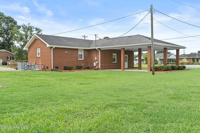 $279,000 | 195 Winfall Boulevard, Hertford, NC 27944