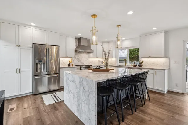 $1,698,000 | 1962 Rancho Verde Circle West, Danville, CA 94526