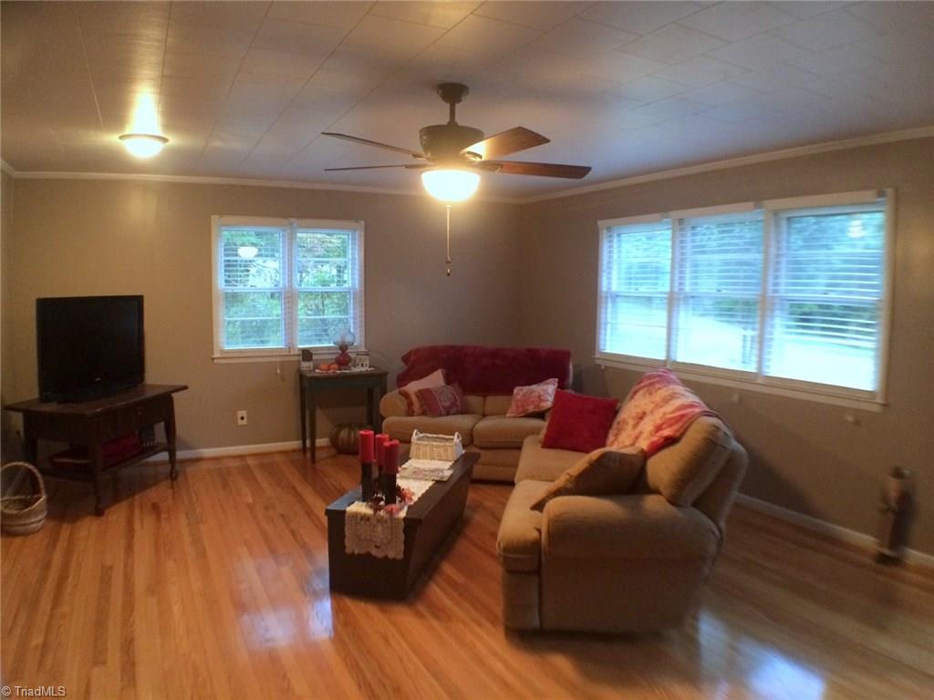 146 Collins Road Elkin, NC 28621 - Photo 3 of 16 Gallery Image 3