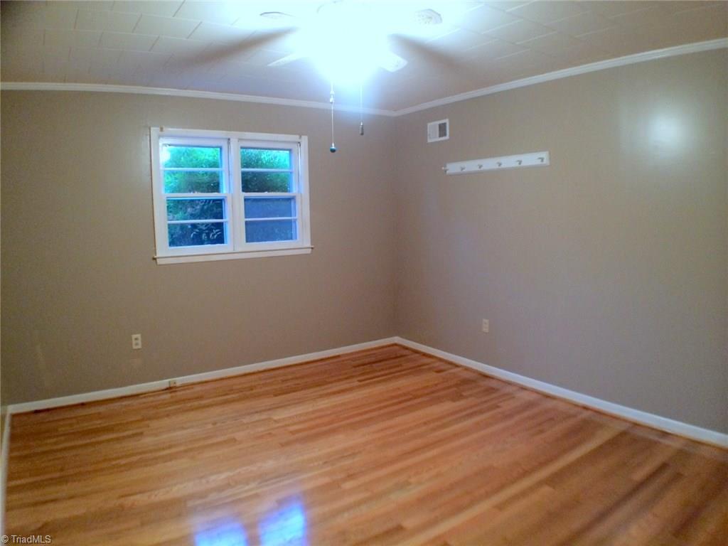 146 Collins Road Elkin, NC 28621 - Photo 7 of 16 Gallery Image 7