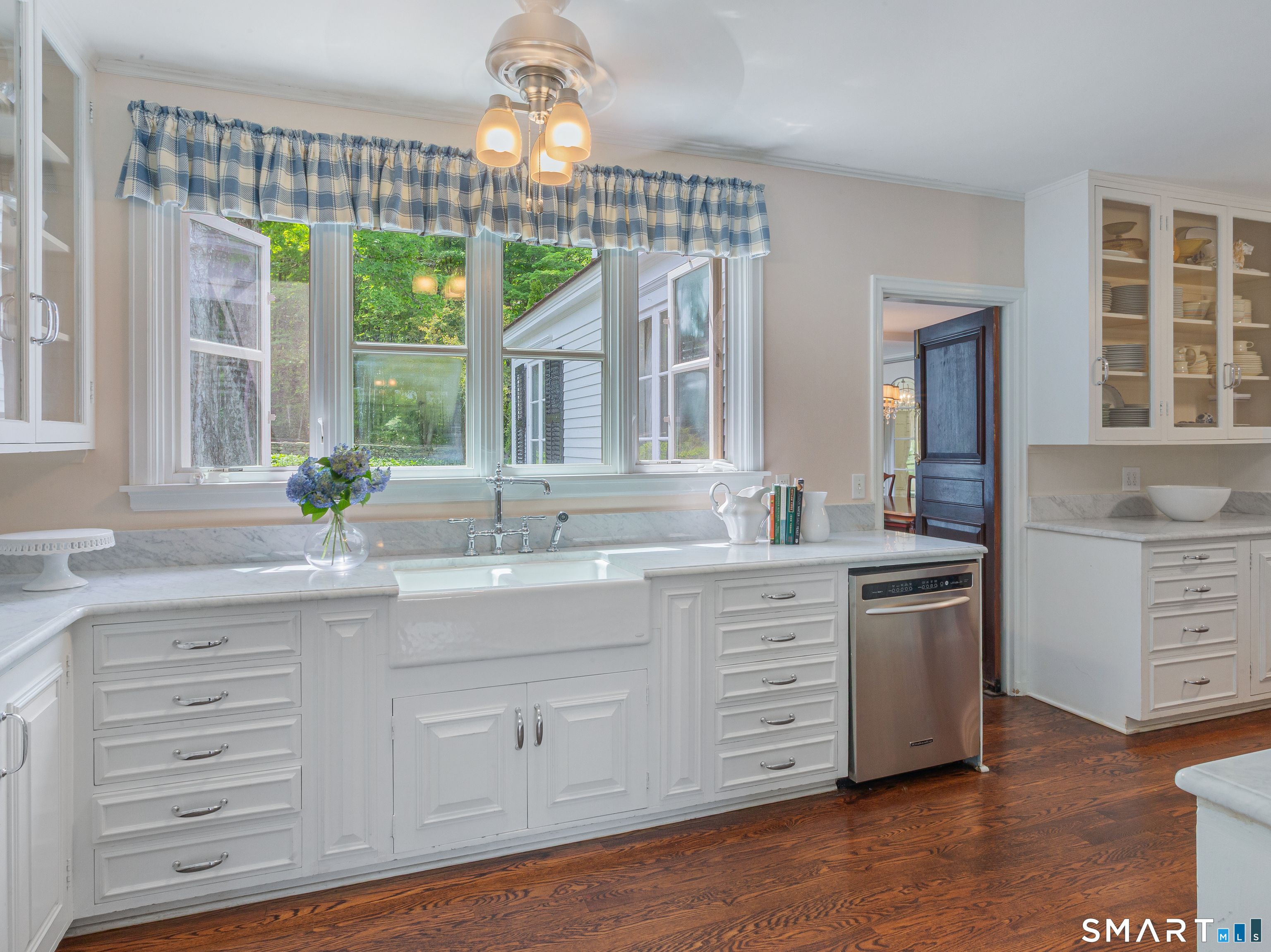 433 Wrights Crossing Road Pomfret Center, CT 06259 - Photo 13 of 40 Butler's pantry