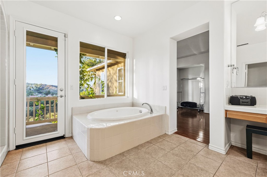 25501 Magnolia Lane Stevenson Ranch, CA 91381 - Photo 34 of 40 Gallery Image 34