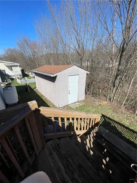 604 Deana Way Rochester, PA 15074 - Photo 20 of 22 a outdoor view with sitting space