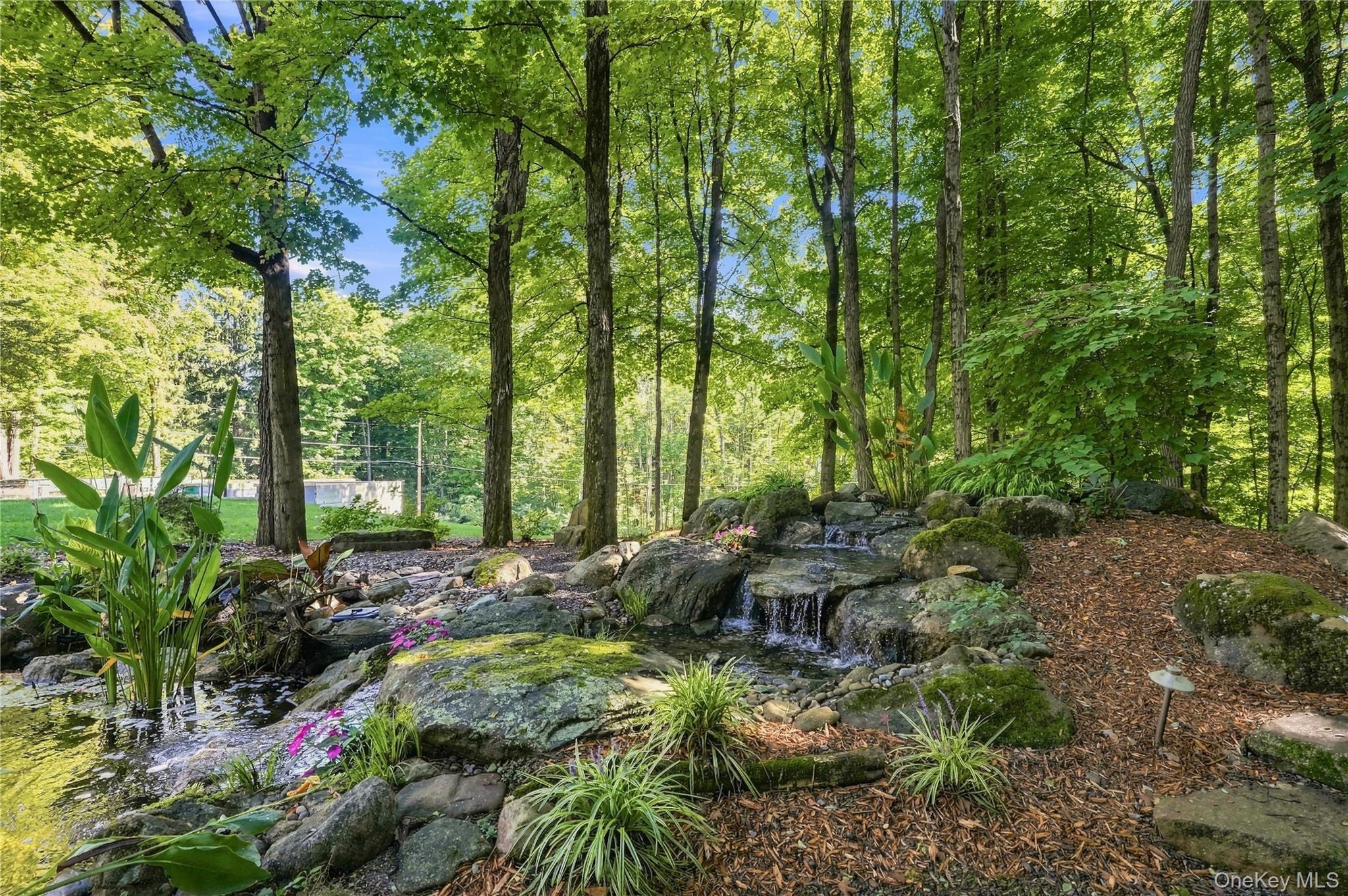 74 Ring Road Salt Point, NY 12578 - Photo 6 of 47 Gallery Image 6