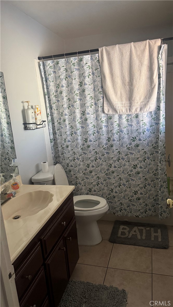 14327 Rodeo Drive Victorville, CA 92395 - Photo 17 of 37