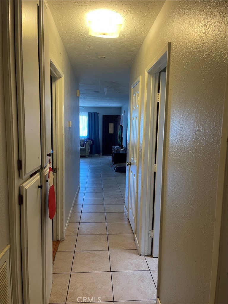 14327 Rodeo Drive Victorville, CA 92395 - Photo 20 of 37