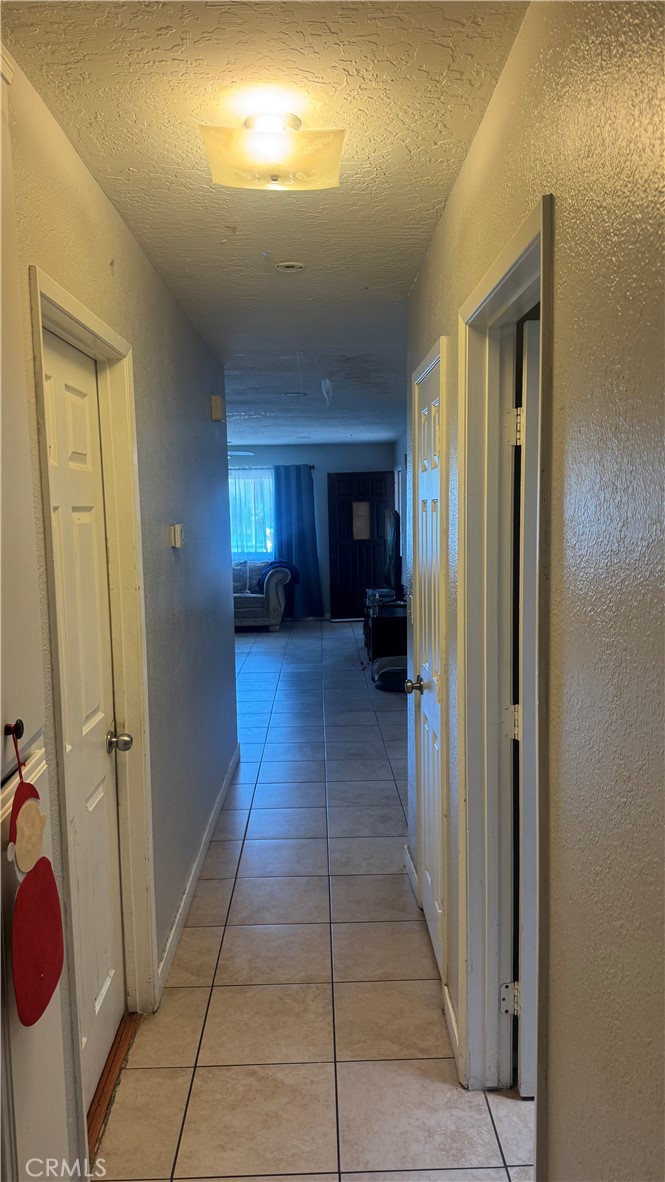 14327 Rodeo Drive Victorville, CA 92395 - Photo 35 of 37