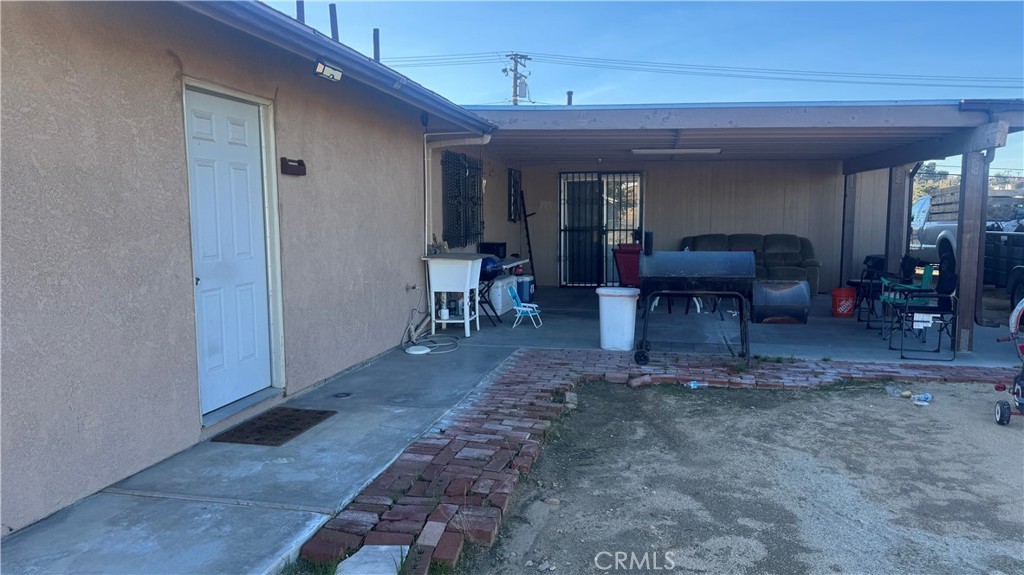 14327 Rodeo Drive Victorville, CA 92395 - Photo 10 of 37