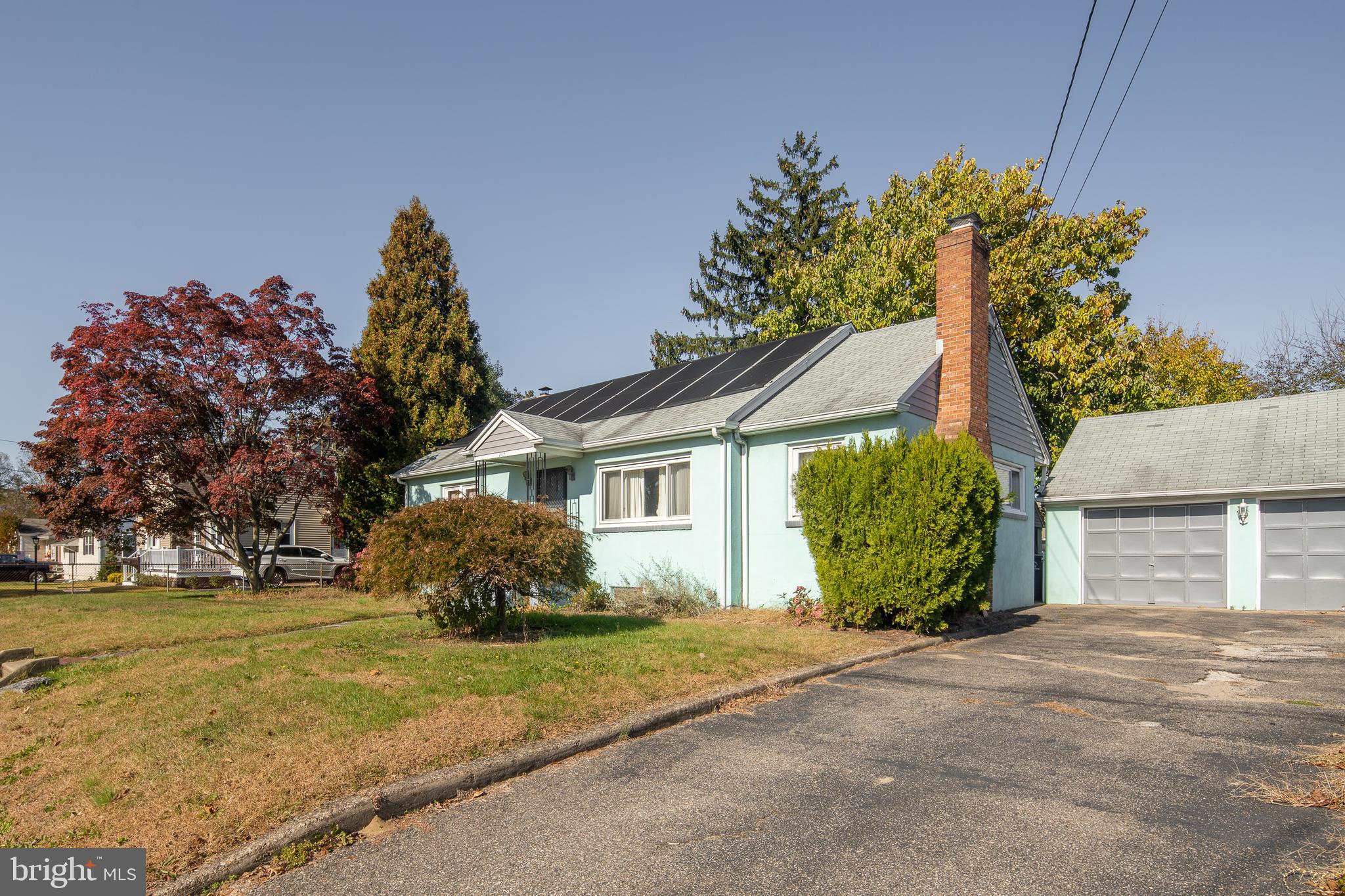165 Oxford Road Cinnaminson, NJ 08077 - Photo 2 of 17