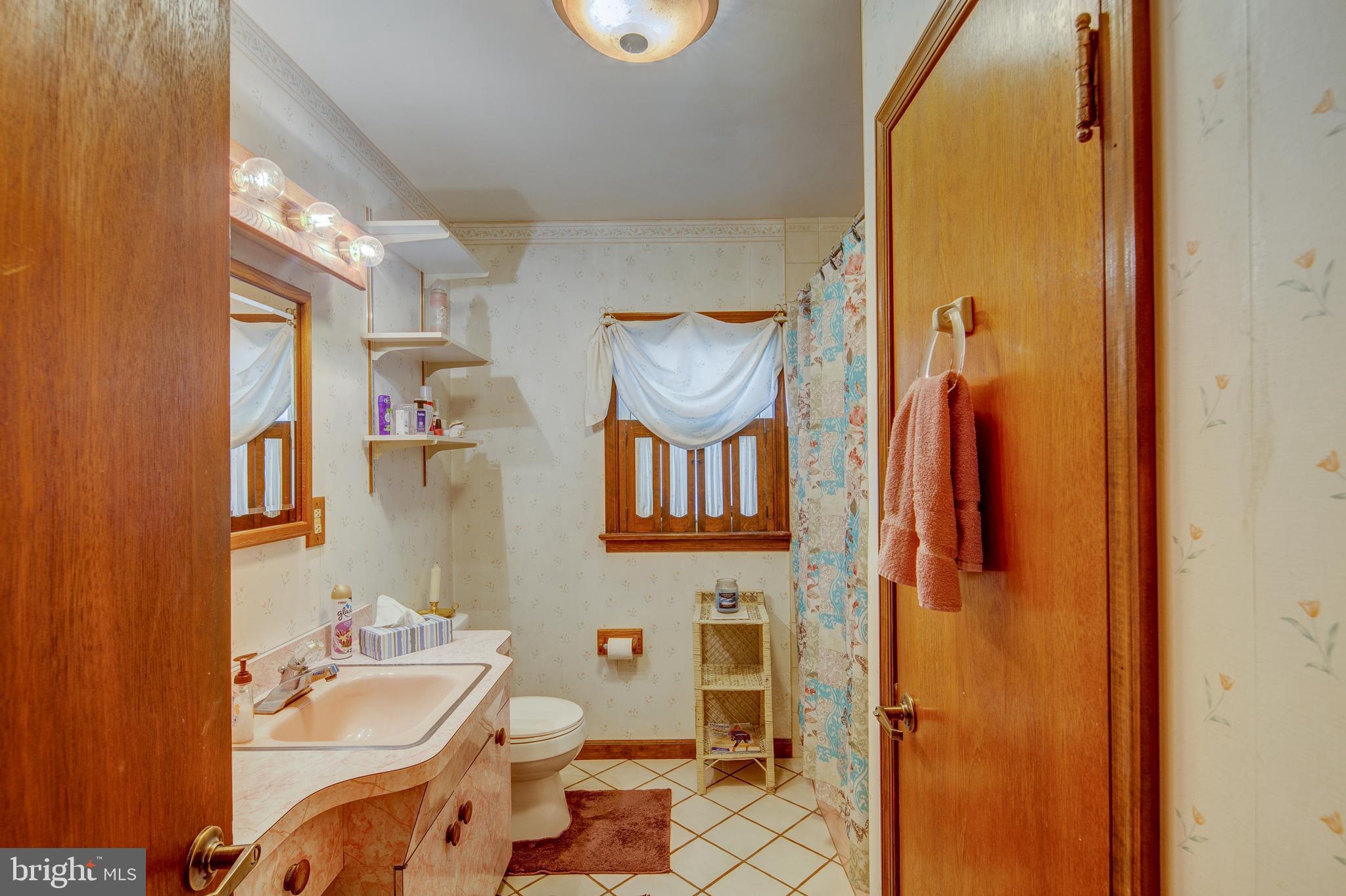 165 Oxford Road Cinnaminson, NJ 08077 - Photo 11 of 17