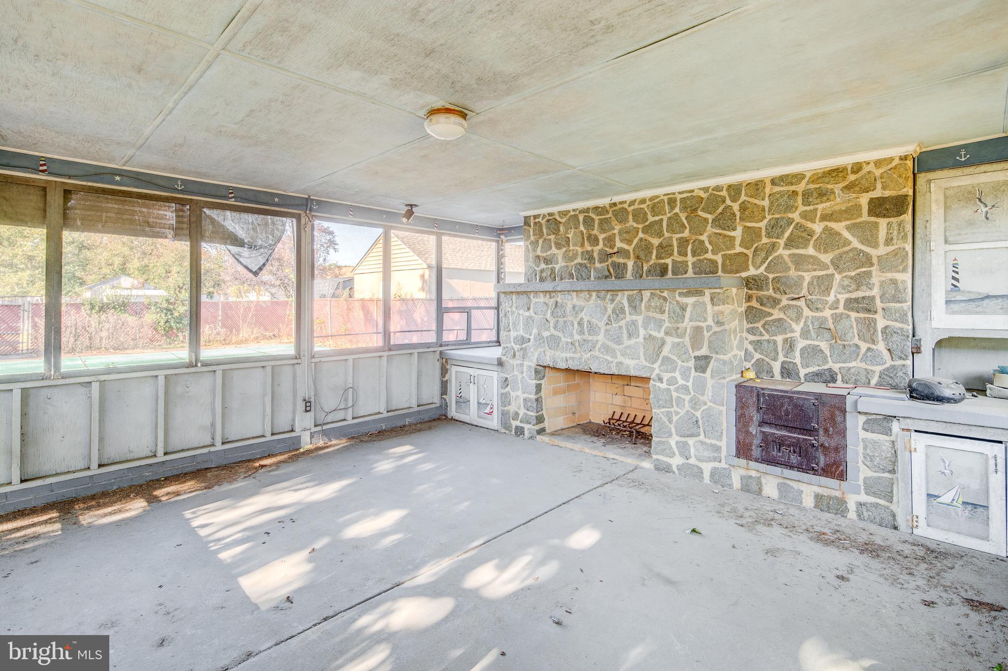 165 Oxford Road Cinnaminson, NJ 08077 - Photo 4 of 17