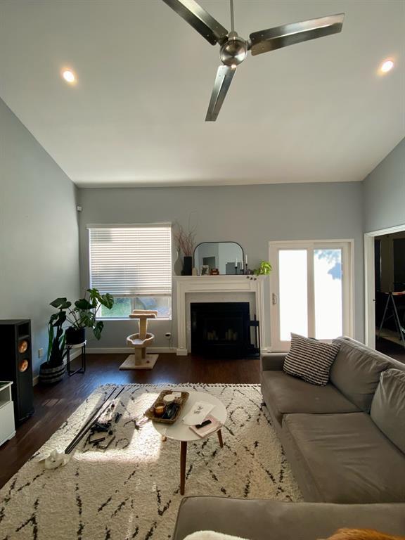 9309 Roxanna Drive Austin, TX 78748 - Photo 3 of 15 Living room with furniture