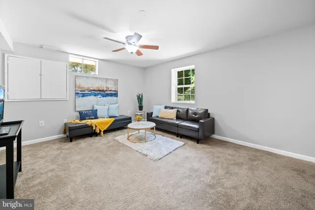 $1,295 | 840 Monarch Lane, Huntingtown, MD 20639