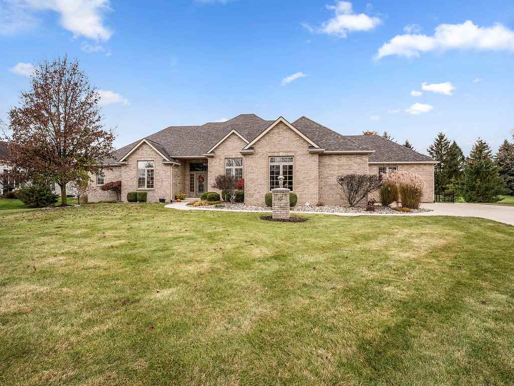 2816 Covington Manor Road Fort Wayne, IN 46814 - Photo 1 of 36