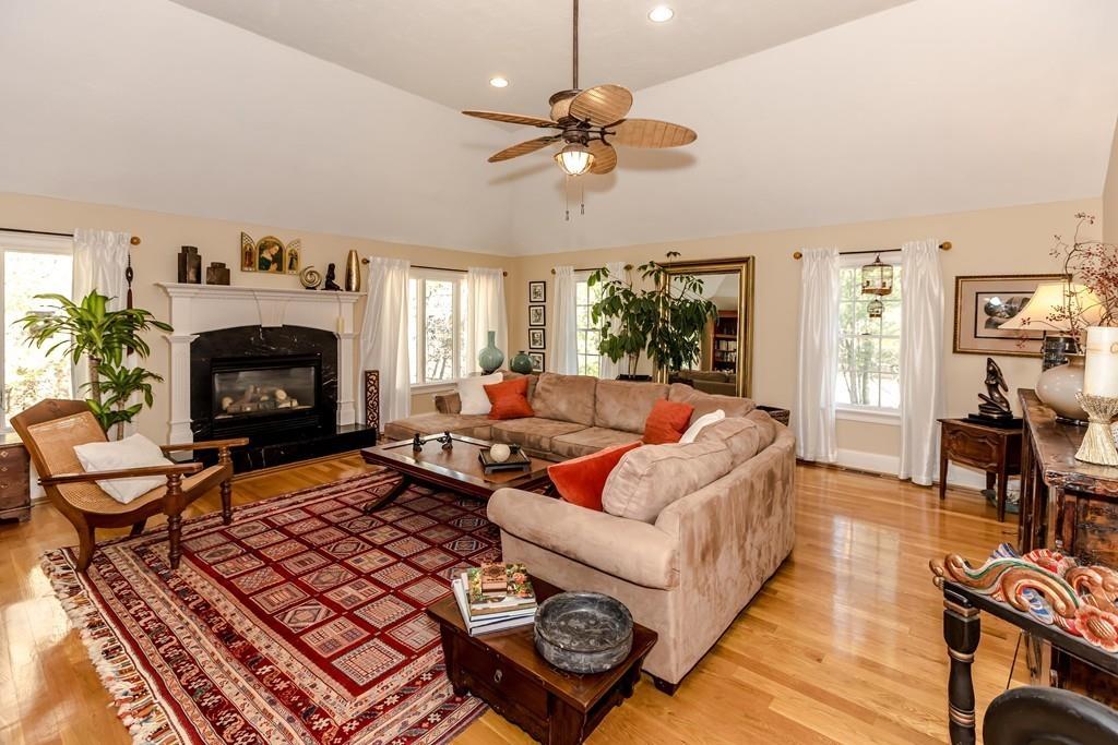 38 Haynes Road Sudbury, MA 01776 - Photo 19 of 41 Gallery Image 19
