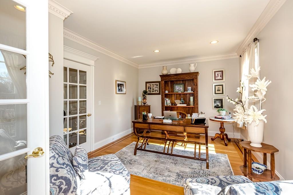 38 Haynes Road Sudbury, MA 01776 - Photo 4 of 41 Gallery Image 4
