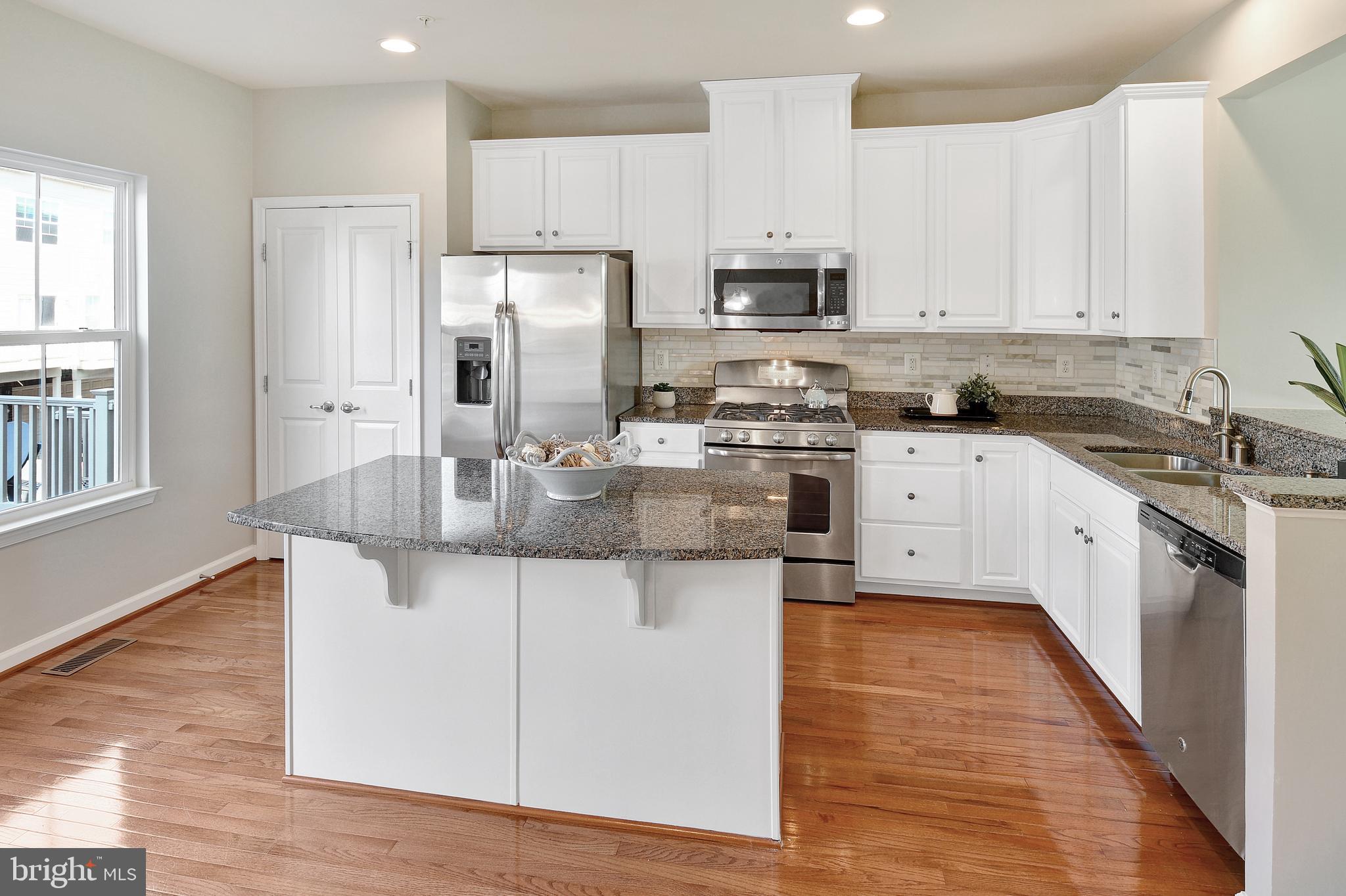 3542 Sprigg Street South Frederick, MD 21704 - Photo 2 of 22