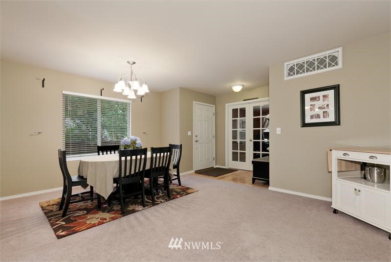 9244 Northeast 174th Place Bothell, WA 98011 - Photo 2 of 15