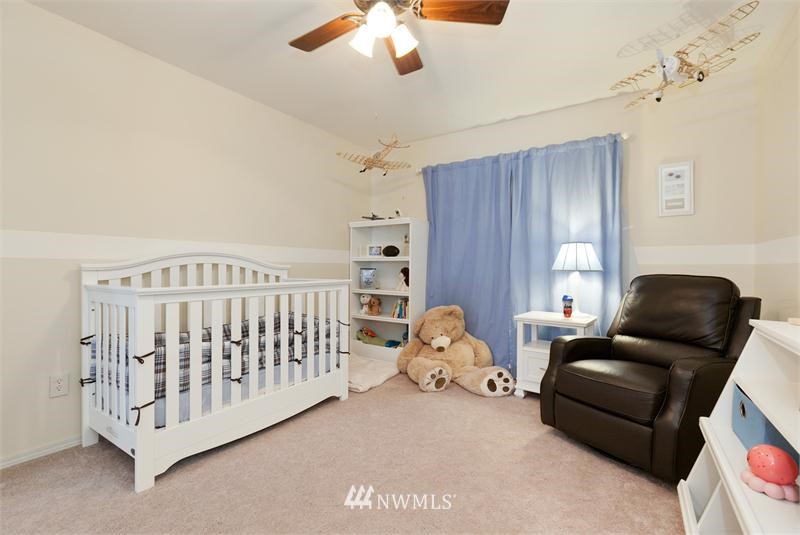 9244 Northeast 174th Place Bothell, WA 98011 - Photo 13 of 15