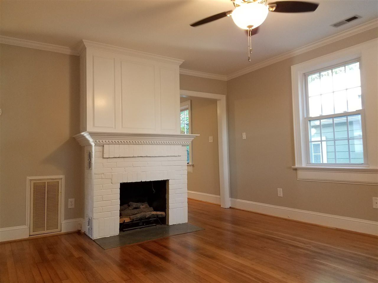 306 Bickett Boulevard Raleigh, NC 27608 - Photo 5 of 20 Photo 5