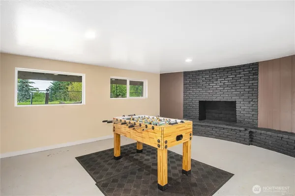 $2,200 | 12423 Northeast 131st Court, Unit E 306, Kirkland, WA 98034