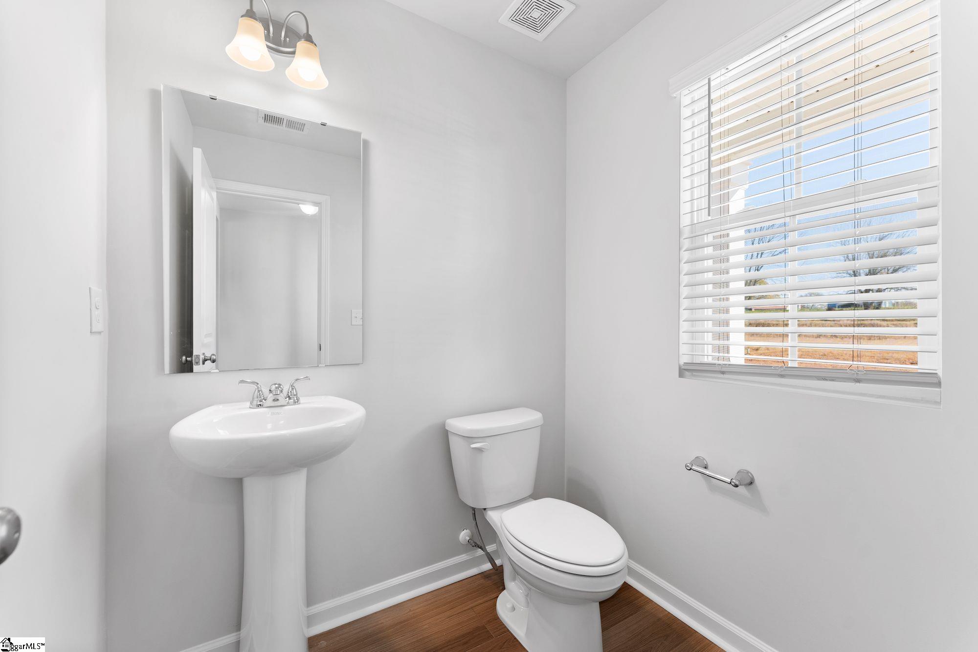 7210 Heirloom Lane Inman, SC 29349 - Photo 8 of 33