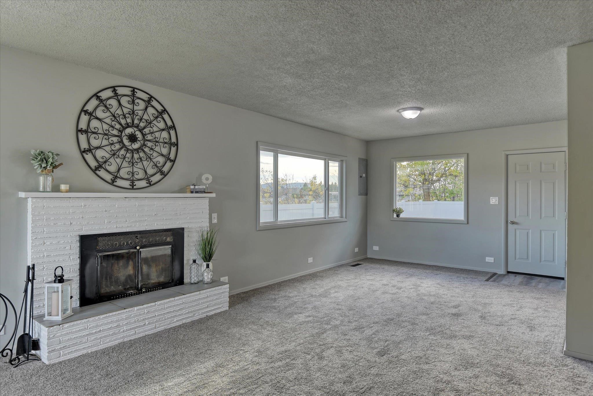 515 North Long Road Greenacres, WA 99016 - Photo 11 of 48 Gallery Image 11