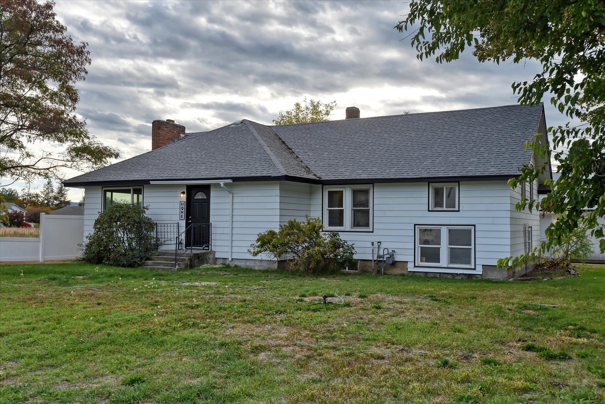 515 North Long Road Greenacres, WA 99016 - Photo 2 of 48 Gallery Image 2