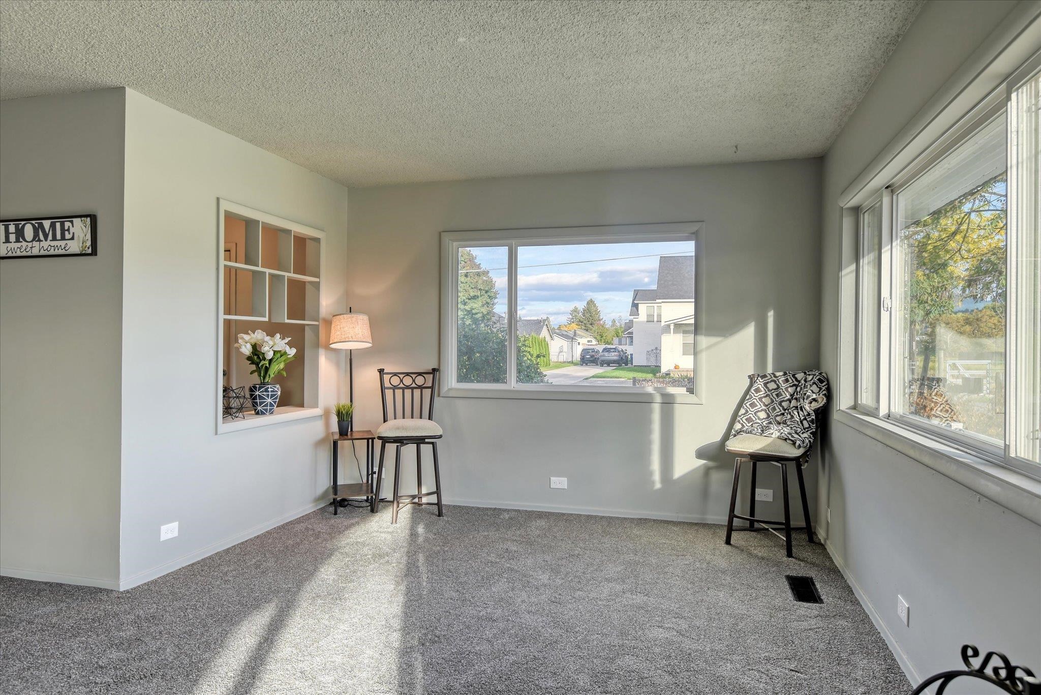 515 North Long Road Greenacres, WA 99016 - Photo 5 of 48 Gallery Image 5