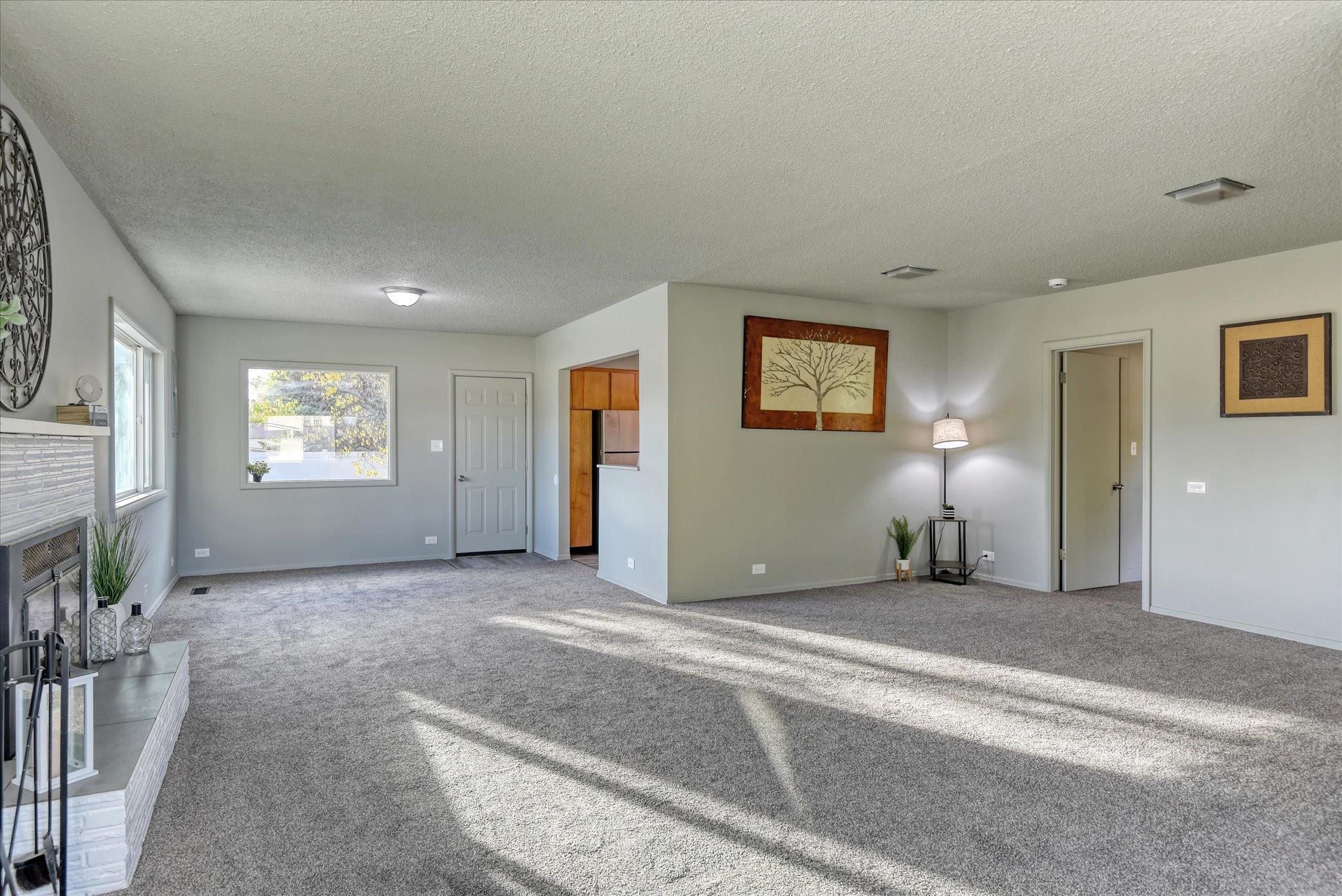 515 North Long Road Greenacres, WA 99016 - Photo 6 of 48 Gallery Image 6