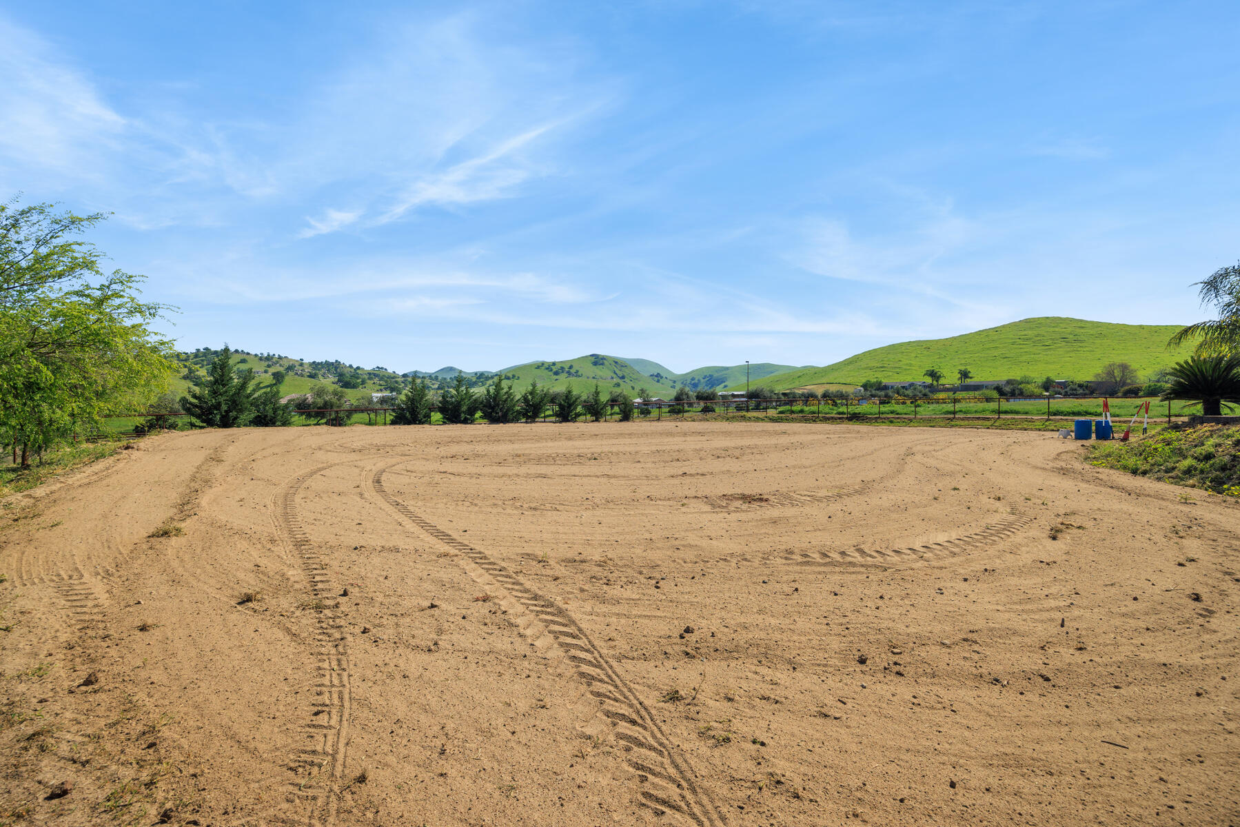 31393 Dahlem Drive Exeter, CA 93221 - Photo 65 of 79 65 - Horse Arena
