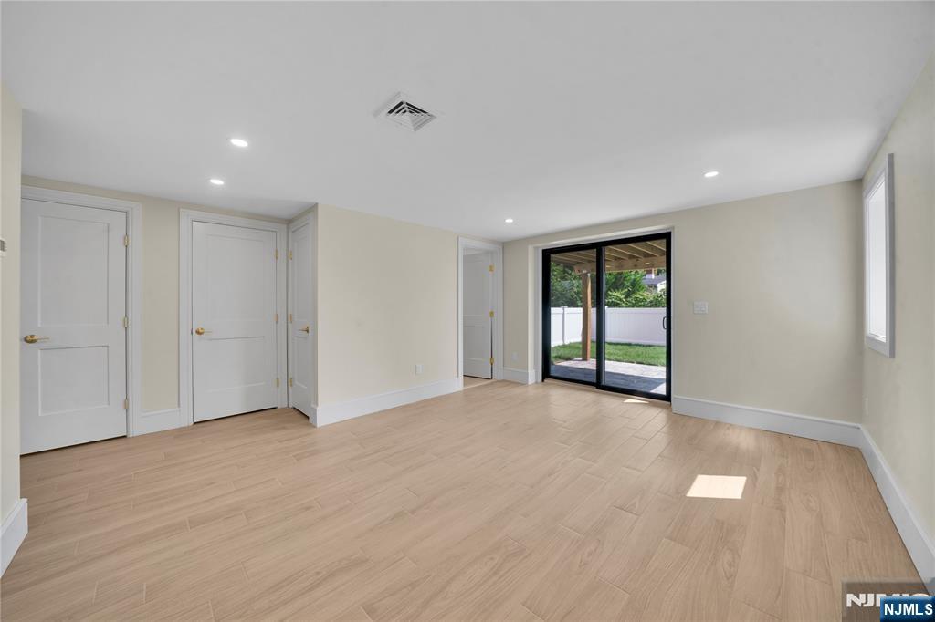 686 Probst Avenue, Unit B Fairview, NJ 07022 - Photo 23 of 28 Gallery Image 23