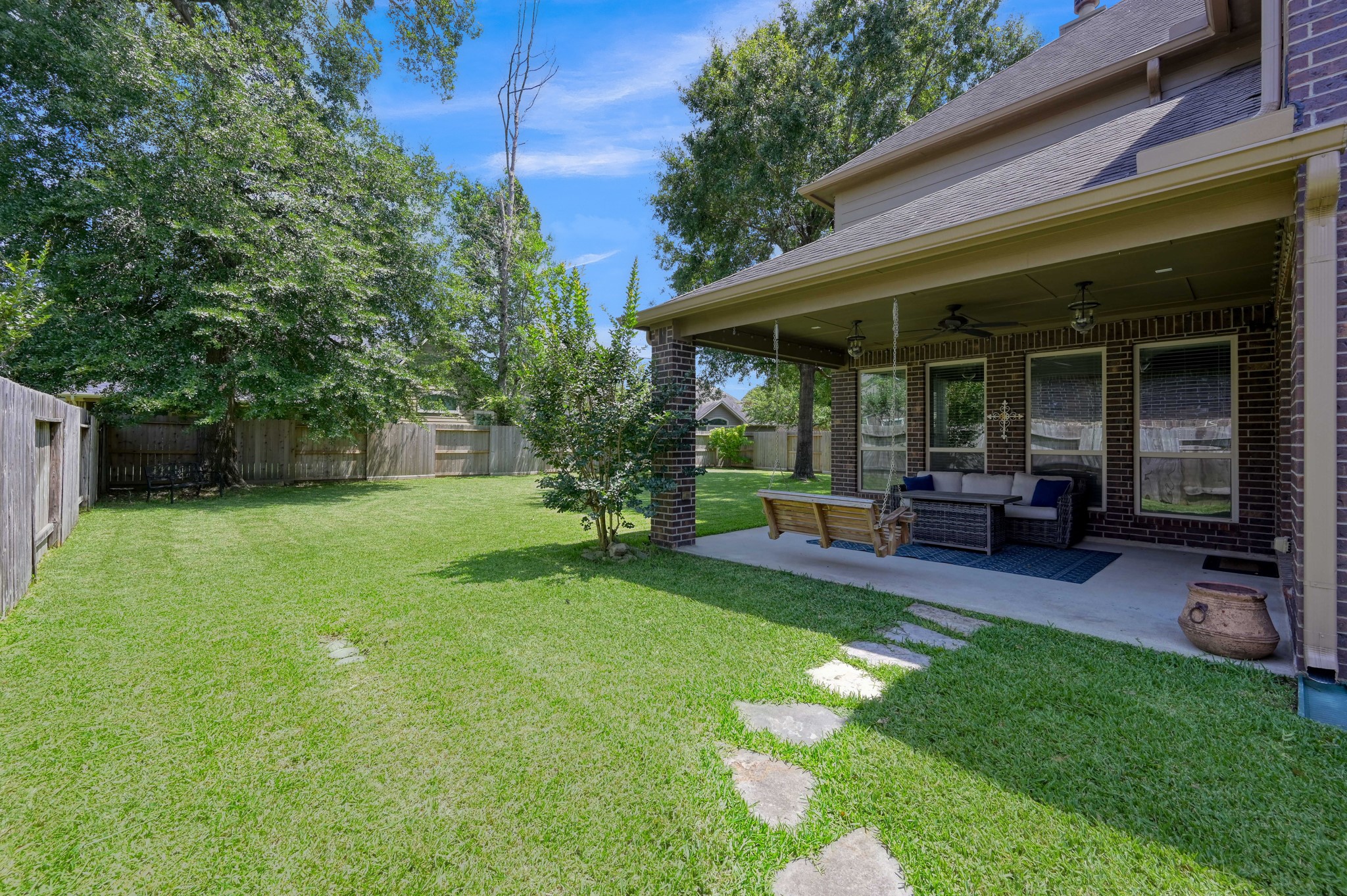 2033 Brodie Lane Conroe, TX 77301 - Photo 36 of 42