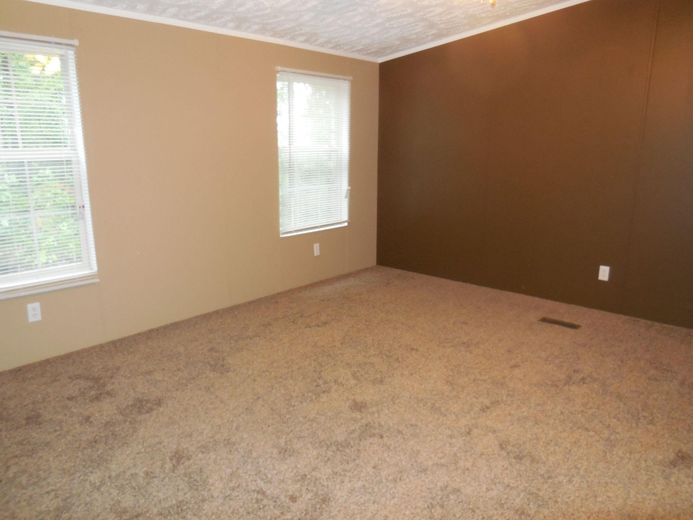 519 Johnson Road Kodak, TN 37764 - Photo 4 of 21 DSCN2223