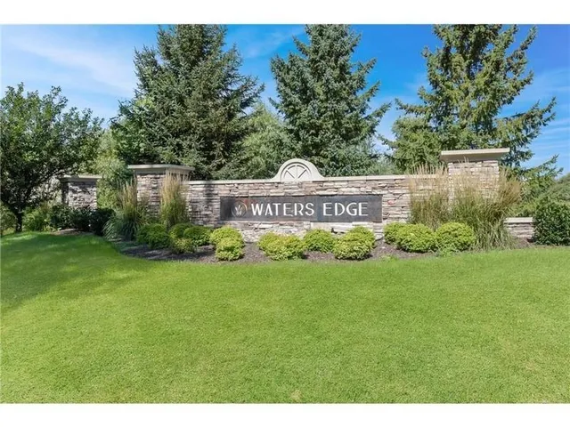 $434,900 | 4905 Evergreen Drive North, Hugo, MN 55038