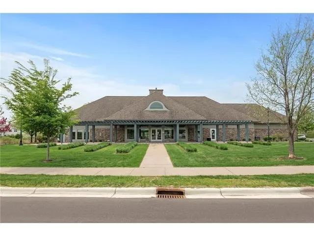 $434,900 | 4905 Evergreen Drive North, Hugo, MN 55038