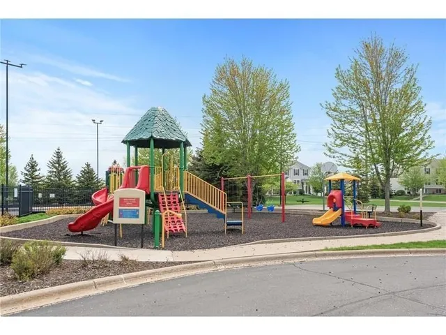 $434,900 | 4905 Evergreen Drive North, Hugo, MN 55038