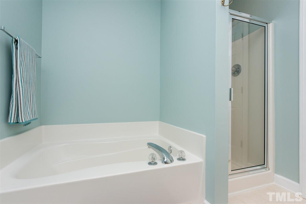 5013 Morning Edge Drive Raleigh, NC 27613 - Photo 18 of 25 Gallery Image 18