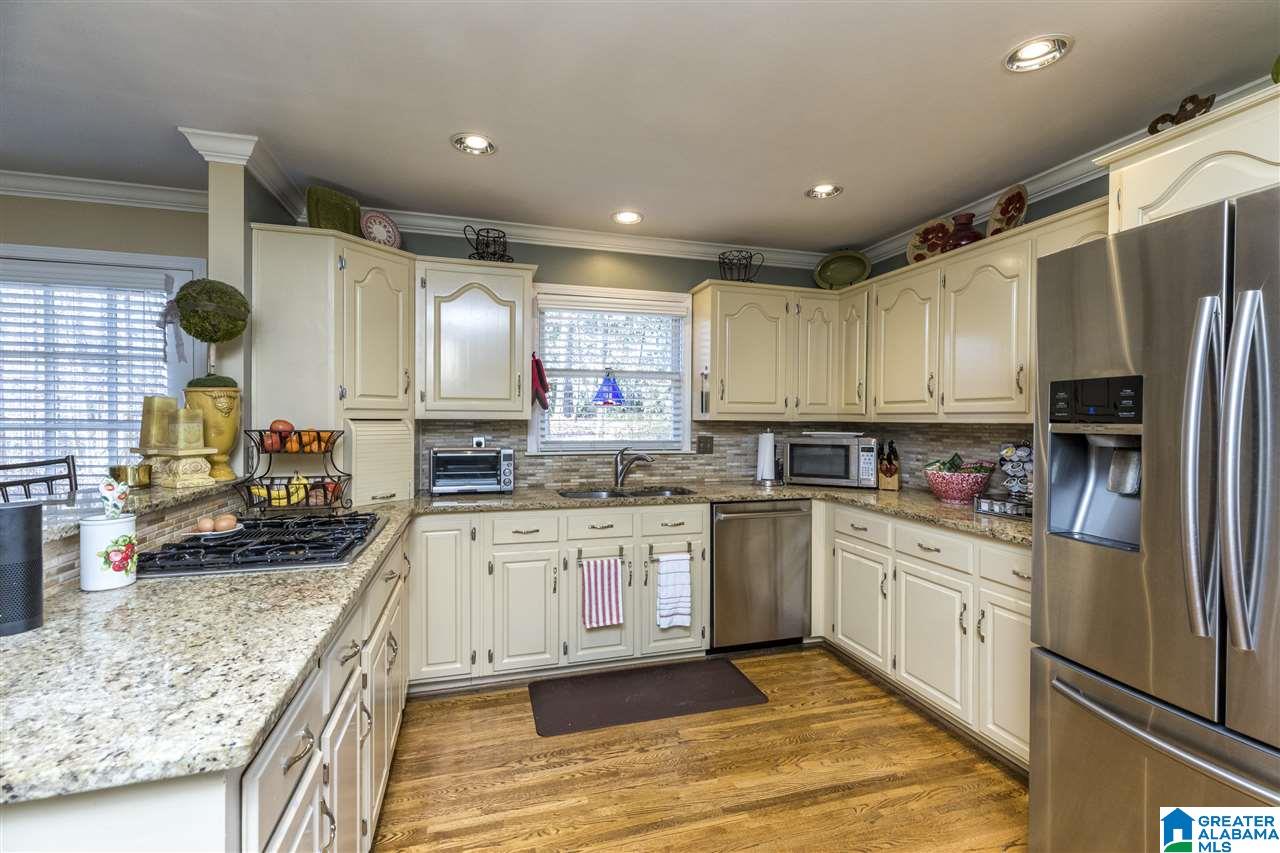 193 Oakmont Road Birmingham, AL 35244 - Photo 12 of 47 Gallery Image 12