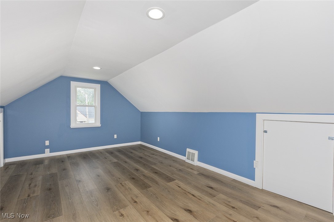 4623 Fulton Road Cleveland, OH 44144 - Photo 23 of 34 2nd floor primary bedroom