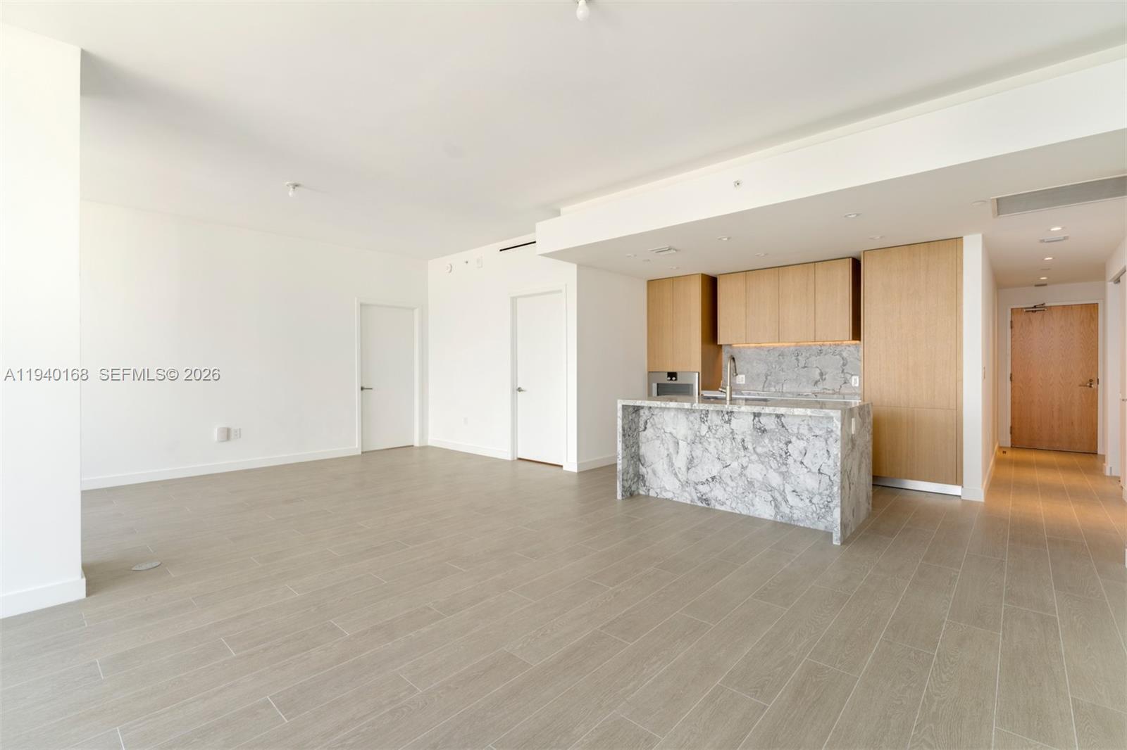 500 Alton Road, Unit 2207 Miami Beach, FL 33139 - Photo 14 of 16