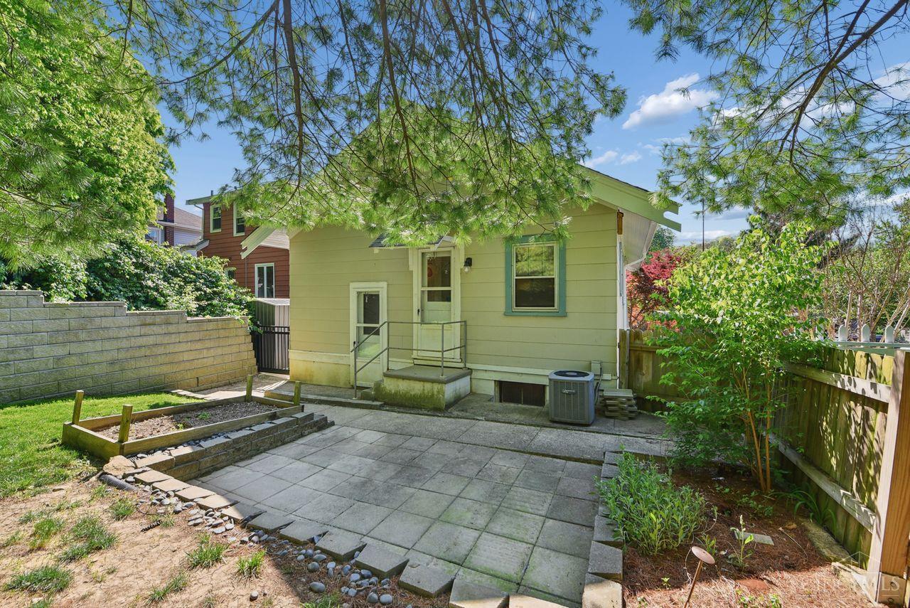 4568 Innes Avenue Cincinnati, OH 45223 - Photo 34 of 40