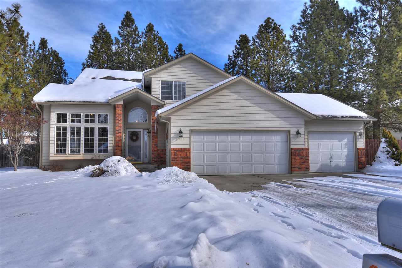 4501 East Woodglen Road Mead, WA 99021 - Photo 1 of 20