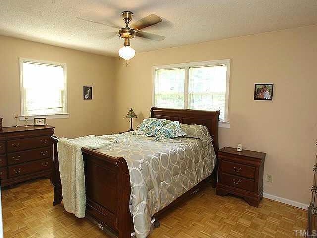 716 Goodwin Road Durham, NC 27712 - Photo 5 of 8