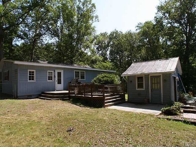 716 Goodwin Road Durham, NC 27712 - Photo 7 of 8